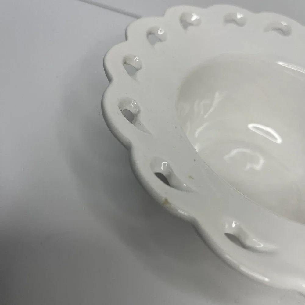 California USA Pottery Lace Cutout Bowl Vintage‎ White Candy Dish Mayo MCM